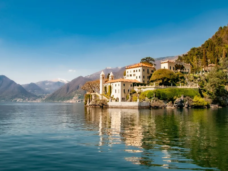 Como